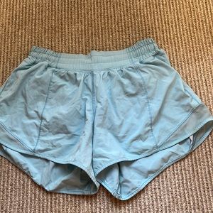 Lululemon Hotty hot shorts size 6